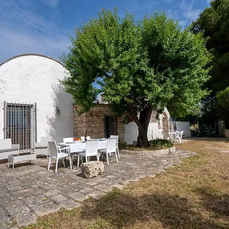 Trullo Giovanni Villa *