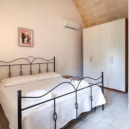 Trullo Giovanni Villa San Michele Salentino