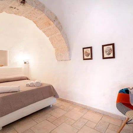 Trullo Giovanni San Michele Salentino