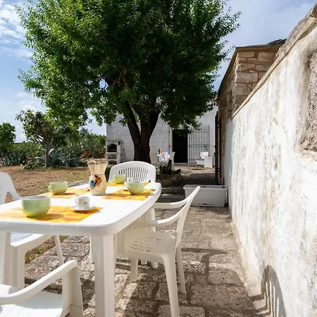 Trullo Giovanni San Michele Salentino