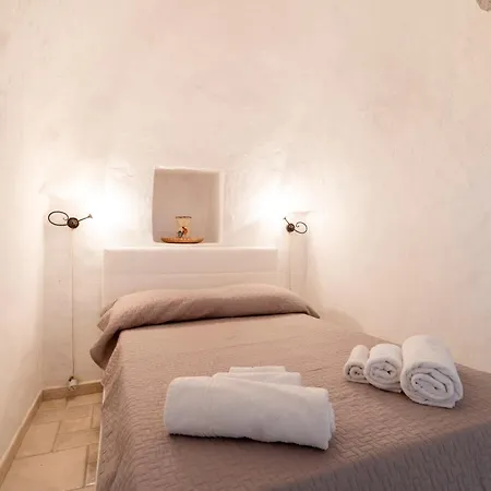 Trullo Giovanni Villa *